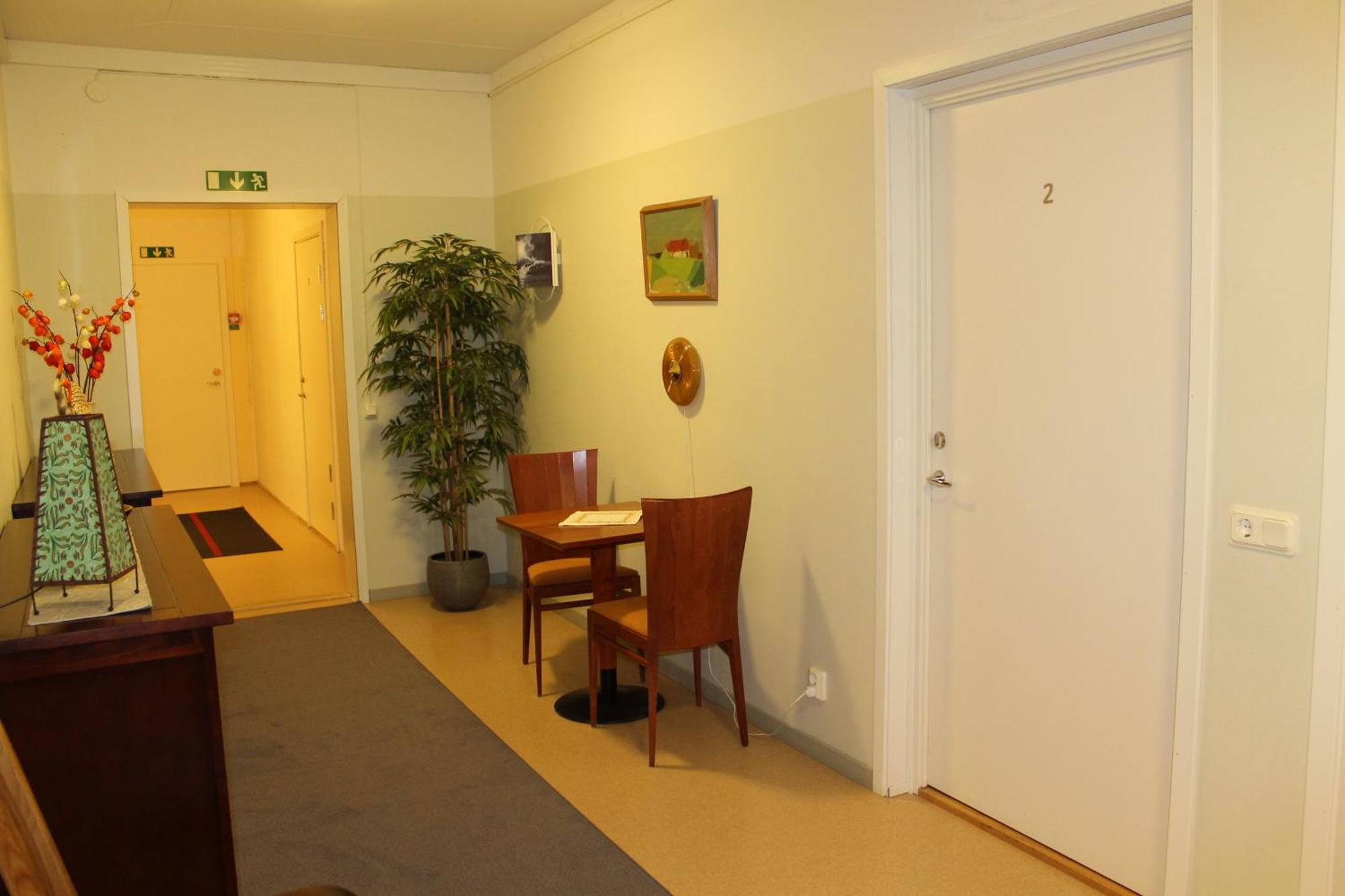 Stationshusets Hotell Och Cafe Koping  Exterior photo