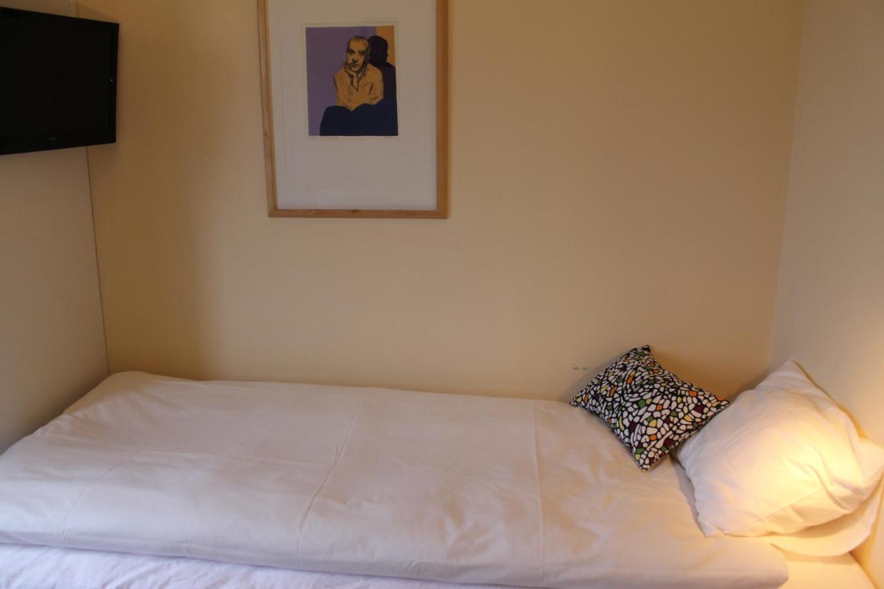 Stationshusets Hotell Och Cafe Koping  Room photo